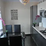 Tanie Apartment *